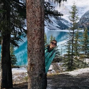 Meet your Posher, Becky